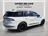 2026 Lincoln Aviator photo 7