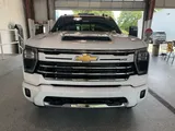 2026 Chevrolet Silverado 2500HD photo 2