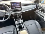 2025 Jeep Compass photo 15