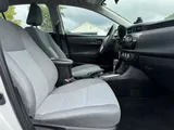 2015 Toyota Corolla photo 15