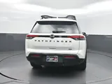 2025 Nissan Pathfinder photo 29