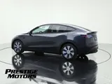 2024 Tesla Model Y photo 5