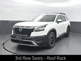 2025 Nissan Pathfinder photo 1