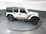 2026 Jeep Wrangler photo 28
