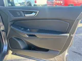 2022 Ford Edge photo 16