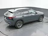 2025 Chevrolet Trax photo 35
