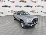 2018 Toyota Tacoma photo 3