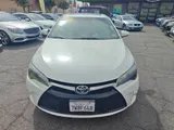2017 Toyota Camry photo 6