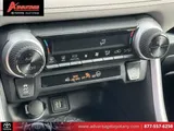 2025 Toyota RAV4 photo 33