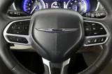 2024 Chrysler Pacifica photo 26