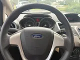 2012 Ford Fiesta photo 15