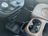 2017 Chrysler Pacifica photo 26
