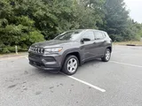 2023 Jeep Compass photo 6