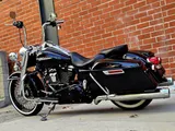 2019 Harley-Davidson Touring photo 11