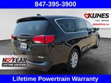 2023 Chrysler Voyager photo 10