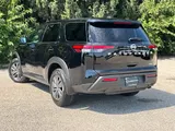 2025 Nissan Pathfinder photo 11