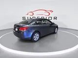 2013 Chevrolet Cruze photo 9