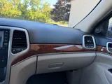 2011 Jeep Grand Cherokee photo 22