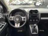 2017 Jeep Compass photo 10
