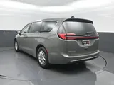 2025 Chrysler Pacifica photo 28