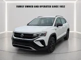 2023 Volkswagen Taos photo 2