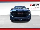2026 GMC Sierra 1500 photo 10