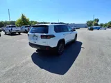 2026 Jeep Cherokee photo 4