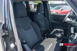 2019 Jeep Renegade photo 13