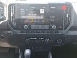 2027 Nissan Frontier photo 18