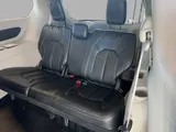 2024 Chrysler Pacifica photo 17