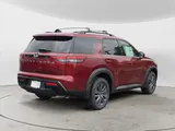 2026 Nissan Pathfinder photo 6
