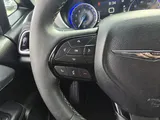 2024 Chrysler Pacifica photo 16
