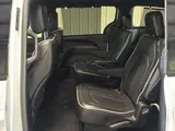 2025 Chrysler Pacifica photo 11