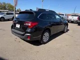 2019 Subaru Outback photo 3