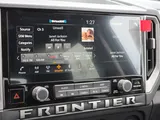 2026 Nissan Frontier photo 14