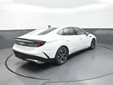 2025 Hyundai Sonata photo 8