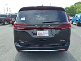 2027 Chrysler Pacifica photo 5