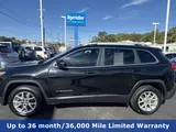 2018 Jeep Cherokee photo 3