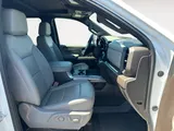 2025 Chevrolet Silverado 2500HD photo 15