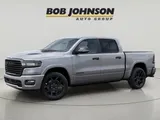 2025 Ram 1500 photo 4