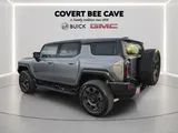 2026 GMC HUMMER EV SUV photo 5