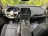 2024 Nissan Pathfinder photo 16