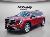 2024 GMC Acadia photo 3