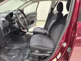 2019 Mitsubishi Mirage photo 10