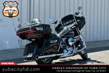 2015 Harley-Davidson Electra Glide Ultra Classic FLHTCU photo 6