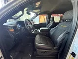 2025 Ford F-150 photo 12