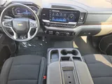 2025 Chevrolet Silverado 2500HD photo 11