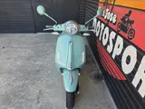 2027 Vespa Primavera 150 80th Anniversary photo 3
