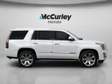 2020 Cadillac Escalade photo 2