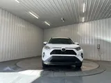2019 Toyota RAV4 photo 2